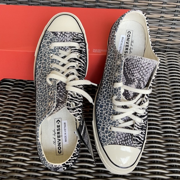 Converse Chuck 70 OX Black/Egret/Egret MEN`S - Picture 14 of 16